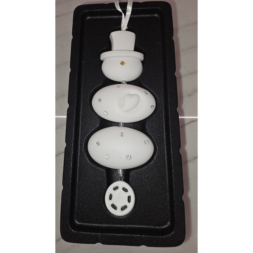 Enesco circle of love 2009 Snowman Ornament New (Old Stock)